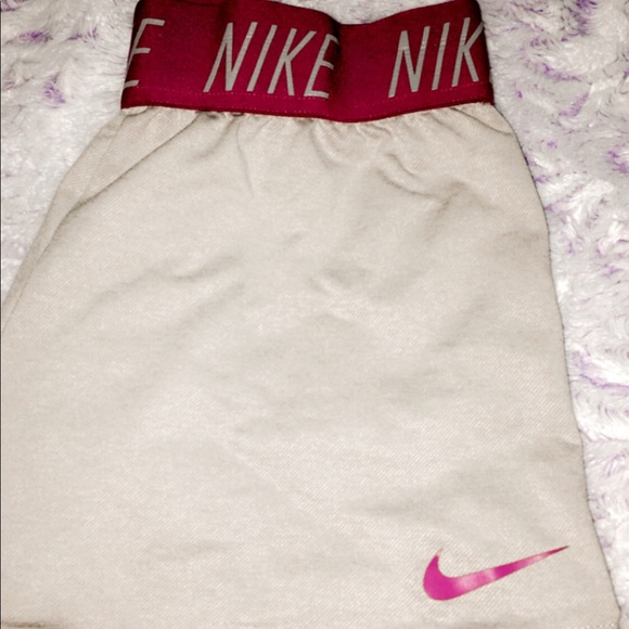 cute nike shorts! - Picture 1 of 2